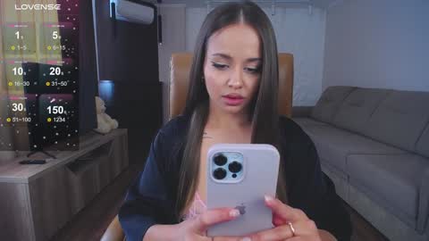 Kerelai online show from 09/26/25, 10:08