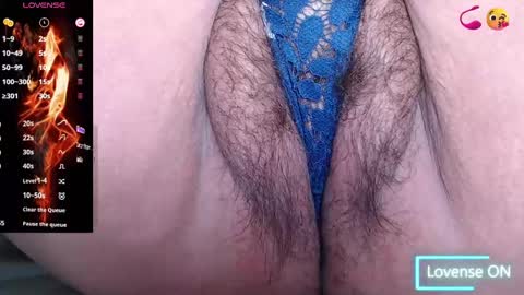 Snapshot of kerly_doll chatting on 09/13/25, 02:39 K E R L Y online show from 09/13/25, 02:39