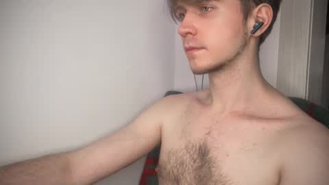 Kero online show from 11/01/25, 12:23