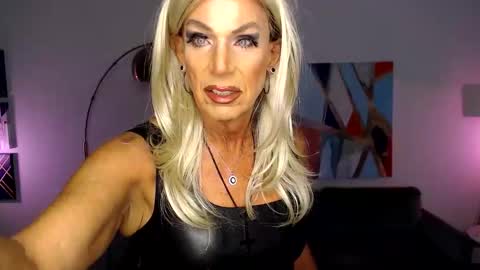 Kerry Wright online show from 11/02/25, 10:39