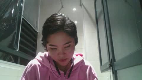 Snapshot of kerstinscotto chatting on 11/06/25, 11:22 Jenny online show from 11/06/25, 11:22