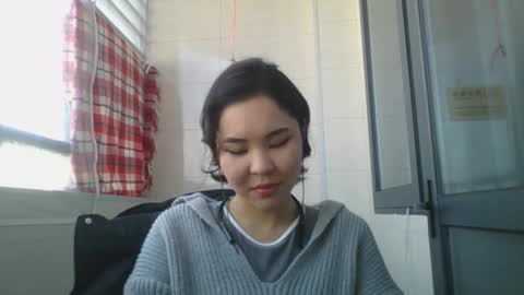 Snapshot of kerstinscotto chatting on 12/14/25, 03:56 Jenny online show from 12/14/25, 03:56