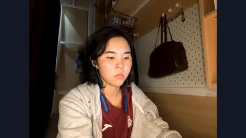 Jenny  online show from 04/30/26, 05:58