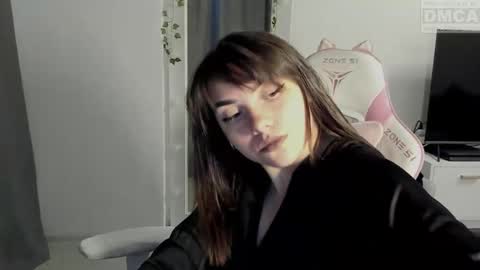 kesh_mne online show from 10/14/25, 08:48