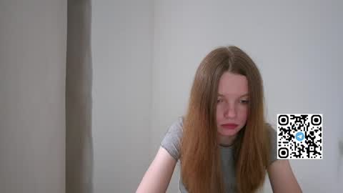 Snapshot of kessia_ chatting on 06/04/26, 04:35 Nika online show from 06/04/26, 04:35