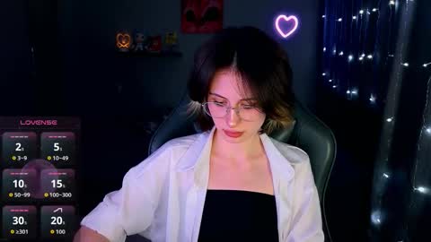Snapshot of keti_moon chatting on 03/19/26, 07:18 Keti 3 online show from 03/19/26, 07:18