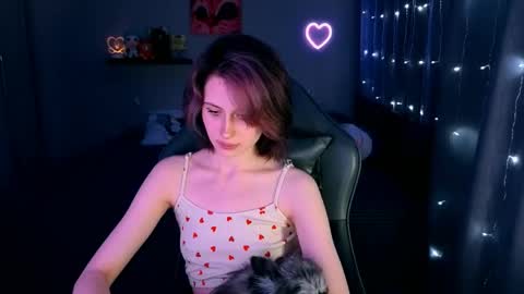Snapshot of keti_moon chatting on 04/07/26, 06:41 Keti 3 online show from 04/07/26, 06:41