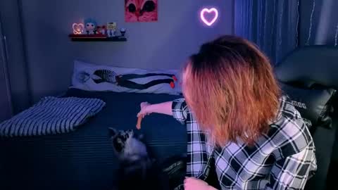 Snapshot of keti_moon chatting on 05/18/26, 07:09 Keti 3 online show from 05/18/26, 07:09