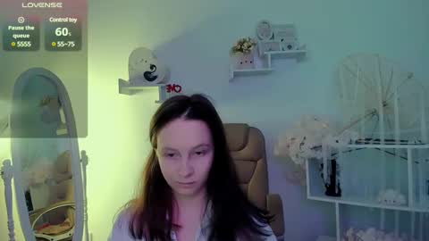 Ketrin online show from 03/10/25, 06:27