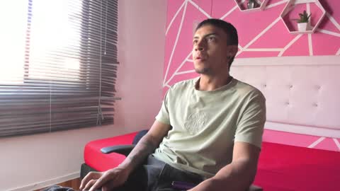   online show from 12/04/24, 09:02