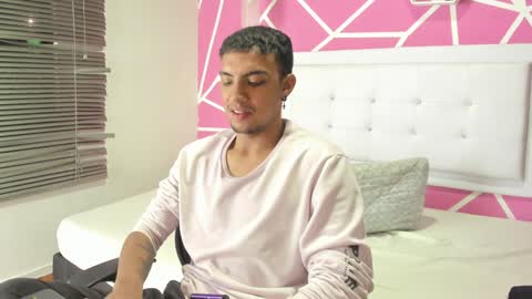   online show from 12/06/24, 11:47