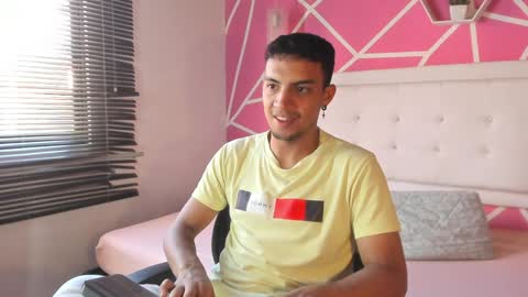   online show from 12/07/24, 09:00