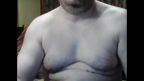 Snapshot of kevin803908 chatting on 10/30/25, 10:32 kevin803908 online show from 10/30/25, 10:32