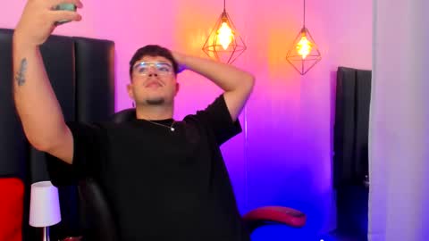Kevin Cox online show from 09/09/25, 02:00