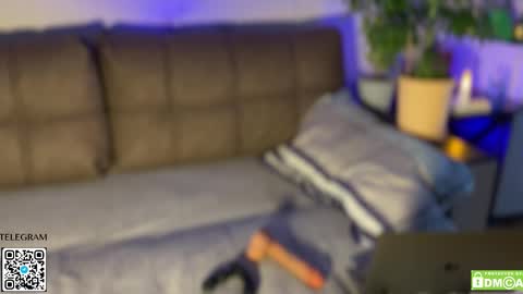 Snapshot of kevin_doo chatting on 10/30/25, 05:31 Fansly Kevin T online show from 10/30/25, 05:31