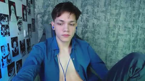 Kevin online show from 11/19/25, 01:49