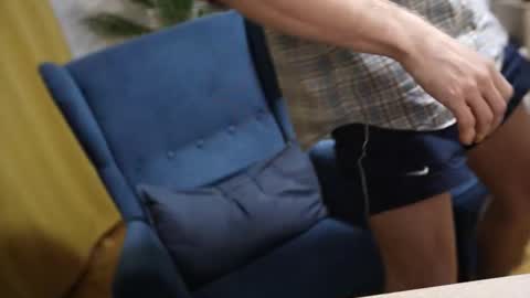 Snapshot of kevin_park chatting on 12/05/25, 04:58 Kev online show from 12/05/25, 04:58