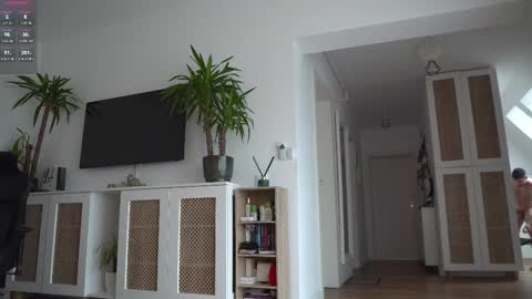 Kevin online show from 10/09/25, 11:19