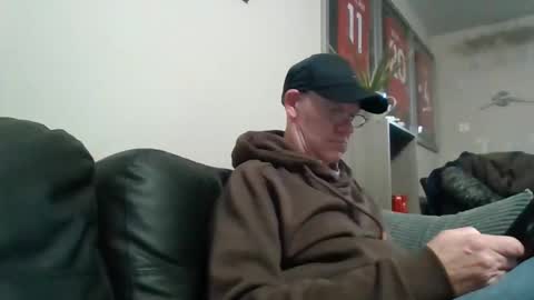 kevlooking4sez online show from 02/01/26, 08:18