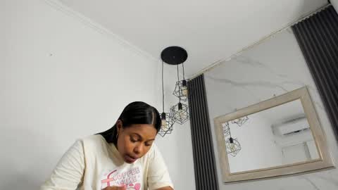 Keyla  online show from 05/27/26, 12:02