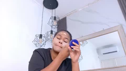 Keyla  online show from 06/28/26, 12:00