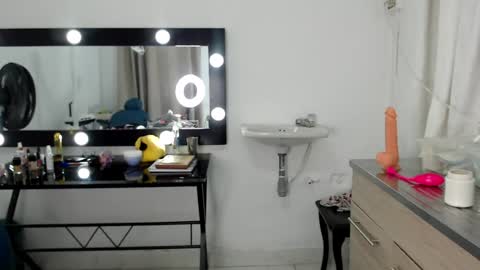 Snapshot of keyla_sensual chatting on 08/06/26, 02:41 keyla_sensual online show from 08/06/26, 02:41