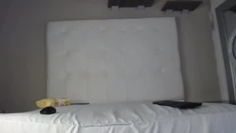 keyshar_19 online show from 09/12/25, 01:06