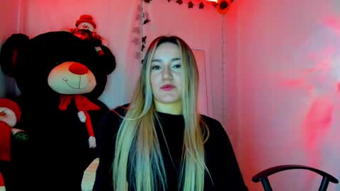 Snapshot of keyth_clement chatting on 12/19/24, 10:00 Keyth online show from 12/19/24, 10:00