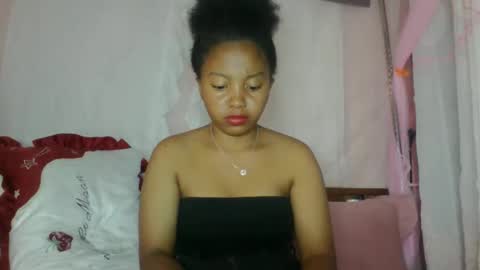 khaissa online show from 04/25/26, 01:41