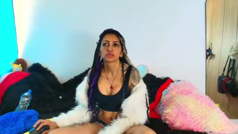 khaleesy online show from 07/28/26, 02:13