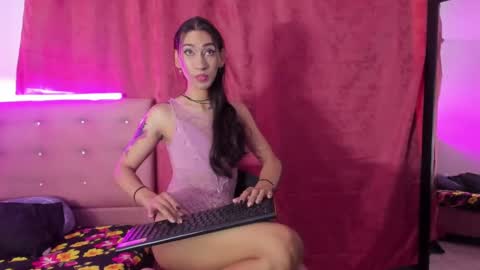 Snapshot of khandyz chatting on 09/18/25, 09:17 Khandyz online show from 09/18/25, 09:17