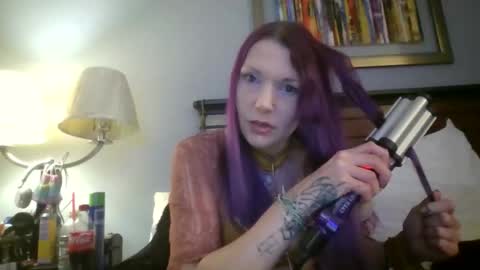 Snapshot of khaoskitty chatting on 01/14/26, 12:55 khaoskitty online show from 01/14/26, 12:55