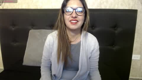 Snapshot of khatyusk chatting on 10/19/25, 12:28 Khatyusk online show from 10/19/25, 12:28