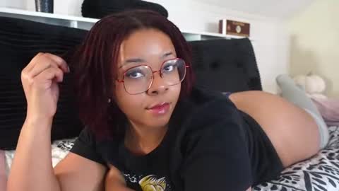 Khaya online show from 11/10/25, 07:46