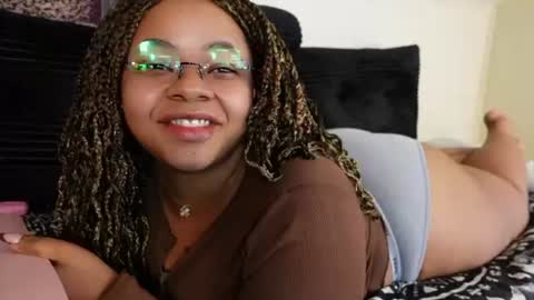 Snapshot of khayaparker chatting on 07/05/26, 04:14 Khaya online show from 07/05/26, 04:14