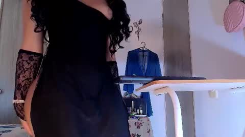 Khloe online show from 07/27/26, 08:38