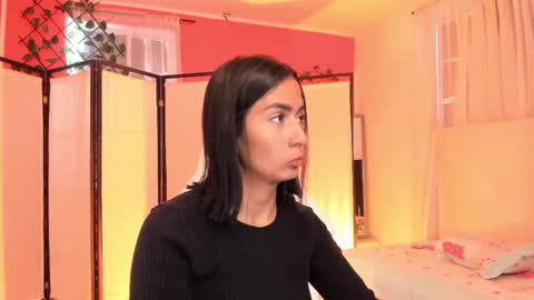 Khloe online show from 11/01/25, 12:51