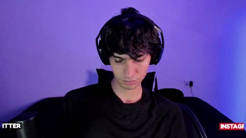 khozler_ online show from 01/11/25, 03:13