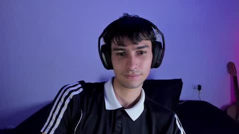 khozler_ online show from 01/31/25, 02:48