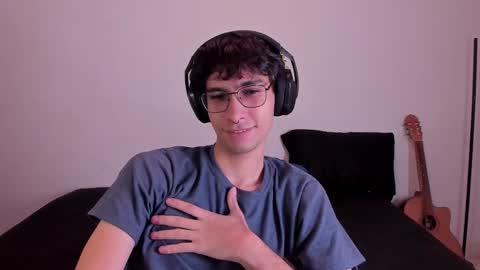 Snapshot of khozler_ chatting on 02/21/25, 06:40 khozler_ online show from 02/21/25, 06:40