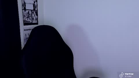 khozler_ online show from 07/23/26, 11:35