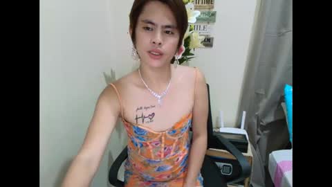 Khylle 27 online show from 10/24/25, 01:51