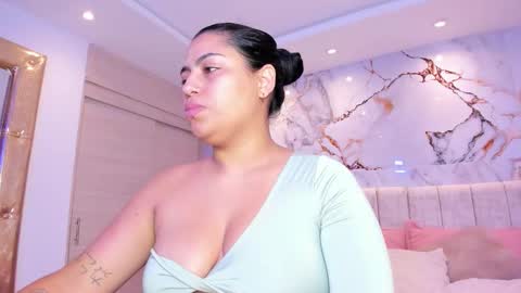    N         M online show from 12/03/25, 12:14