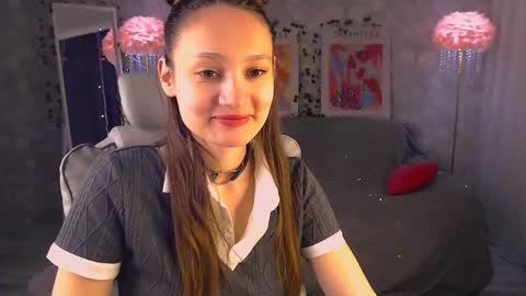 Kiana online show from 06/01/26, 07:37