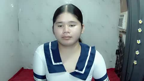 Your SweetGirl Ts online show from 02/05/25, 03:31