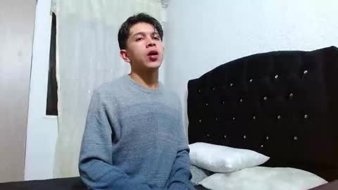 Adrian  Chlloe online show from 10/03/25, 03:47