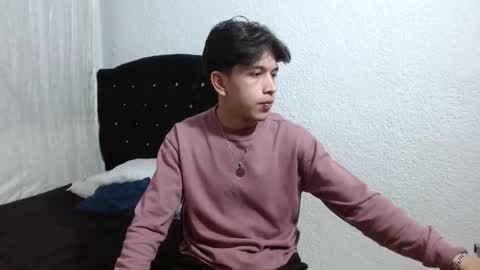 Adrian  Chlloe online show from 10/06/25, 11:46