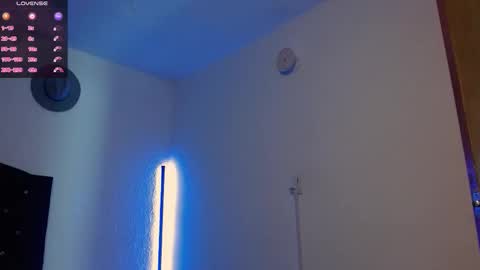 Adrian  Chlloe online show from 11/24/25, 04:40