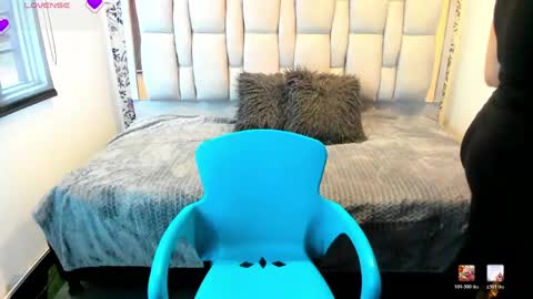 kiara Cruz online show from 06/02/26, 08:00