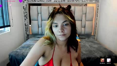 kiara Cruz online show from 06/03/26, 07:41
